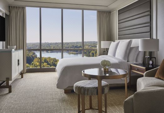 Four Seasons Hotel Austin Hotel Overview
