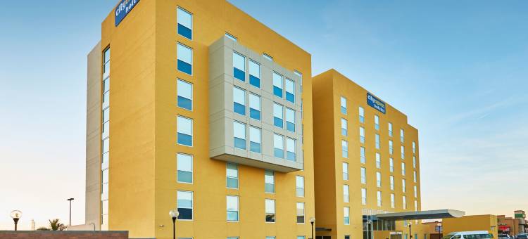 罗萨里托万豪城市快捷酒店(City Express by Marriott Rosarito)图片