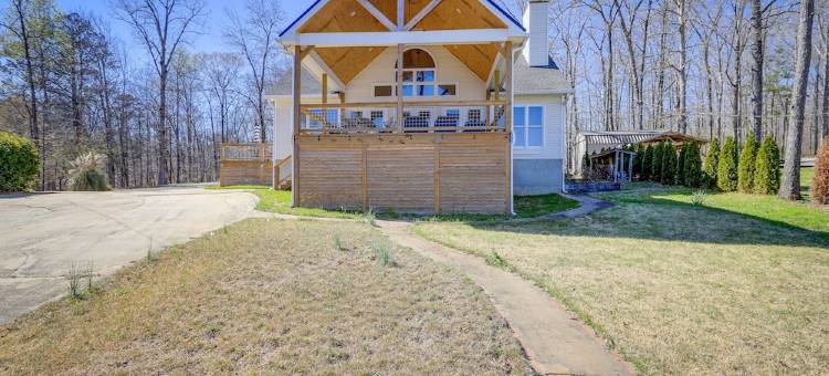 乔治亚度假租赁在杰克逊湖，带码头(Georgia Vacation Rental on Jackson Lake w/ Dock)图片