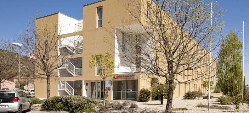 塞祖尔阿菲尔马诺斯克穆林内弗酒店(Apparthotel Séjours & Affaires Manosque)图片