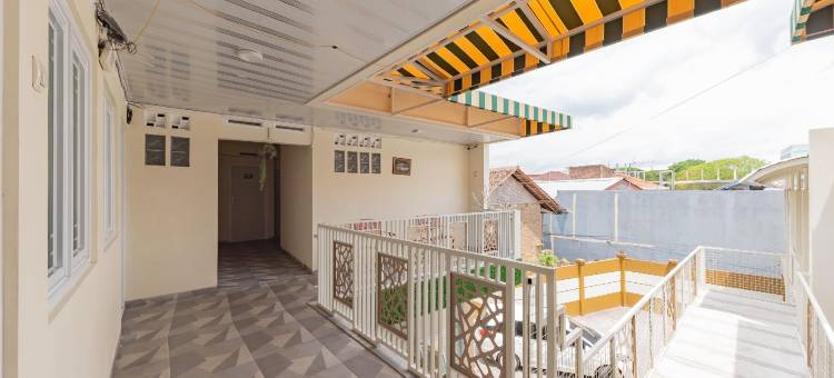 加鲁特乌塔米城市景观伊斯兰旅馆(Urbanview Syariah Utami Inn Garut by RedDoorz)图片