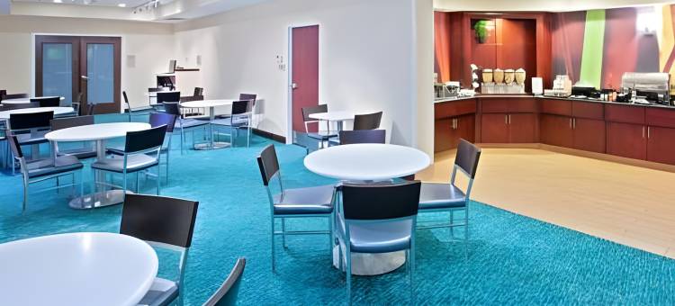 印第安纳波利斯卡梅尔万豪SpringHill酒店(SpringHill Suites Indianapolis Carmel)图片