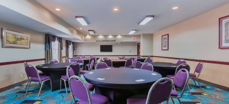 锡达拉皮兹北Staybridge Suites酒店(Staybridge Suites Cedar Rapids North)图片