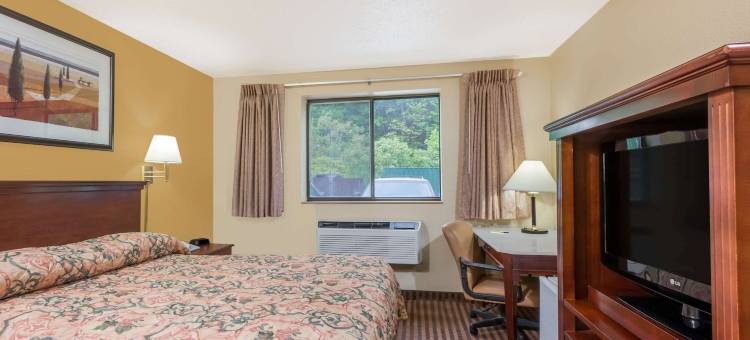 拉瓦尔-坎伯兰地区速8酒店(Super 8 by Wyndham la Vale/Cumberland Area)图片