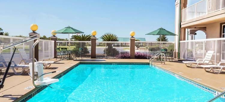 玛丽安娜速8酒店(Super 8 by Wyndham Marianna)图片