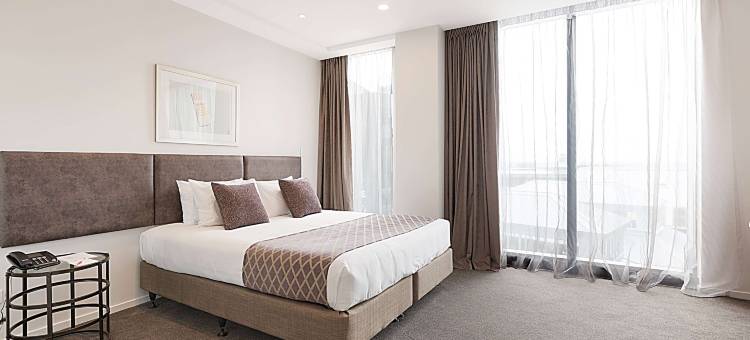 维多利亚西街华美达套房酒店(Ramada Suites by Wyndham, Victoria Street West)图片