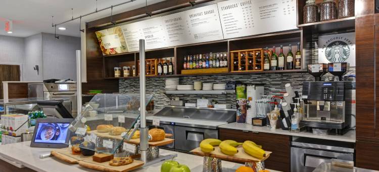 长岛艾斯利普/法院大楼万怡酒店(Courtyard Long Island Islip/Courthouse Complex)图片