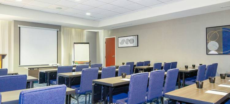 比洛克西北/D蒂贝维尔万怡酒店(Courtyard Biloxi North/d'Iberville)图片