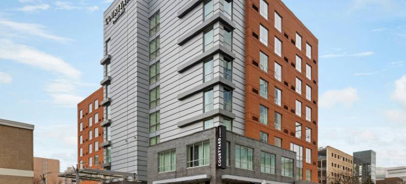 克里弗兰大学圈万怡酒店(Courtyard Cleveland University Circle)图片