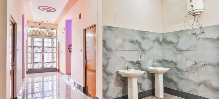 Fabhotel 什里文卡特什尼莱亚姆(FabHotel Shree Venkatesh Nileyam)图片