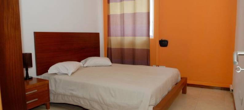 圣地亚哥公寓酒店(Apartamentos Santiago - Praia)图片