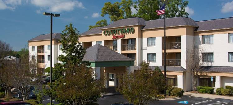 夏洛特诺曼湖万怡酒店(Courtyard Charlotte Lake Norman)图片