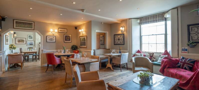 贝丁菲尔德阿姆斯酒店(The Bedingfeld Arms)图片