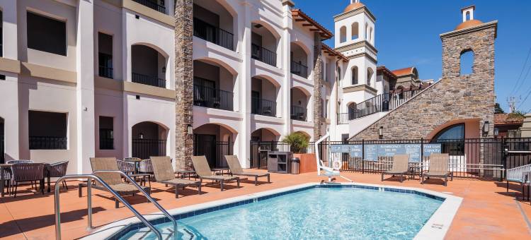 温德姆旗下圣克鲁斯拉昆塔温德姆酒店套房(La Quinta Inn & Suites by Wyndham Santa Cruz)图片