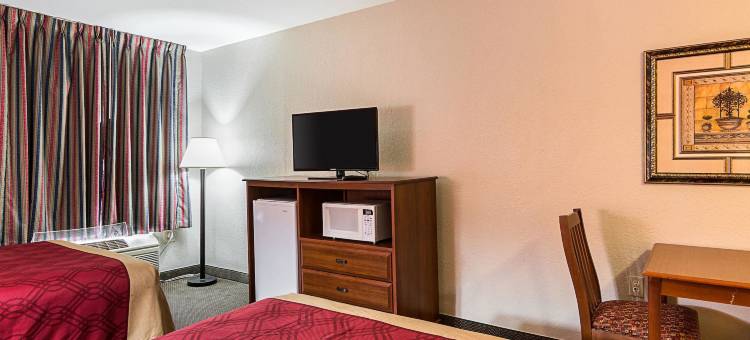 安德鲁斯联合基地伊克诺旅馆(Econo Lodge Andrews AFB)图片