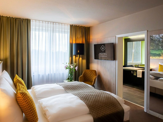 埃尔布桥酒店餐厅