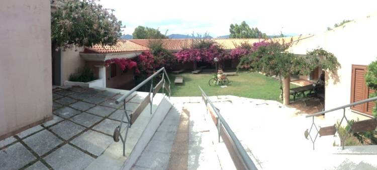 圣埃菲希奥酒店(Hotel Sant'Efisio)图片