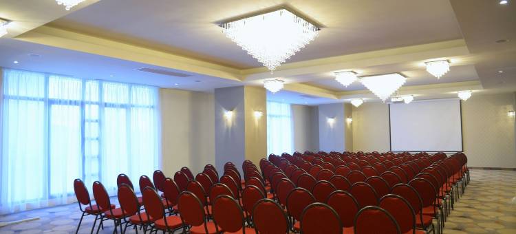 康斯坦察温德姆华美达酒店(Ramada by Wyndham Constanta)图片