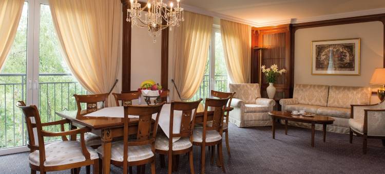 萨尔布吕肯维克多公寓酒店(Victor's Residenz-Hotel Saarbrücken)图片
