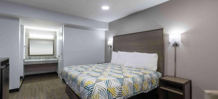 6号汽车旅馆锡克里，北卡罗来纳州(Motel 6 Hickory, NC)图片