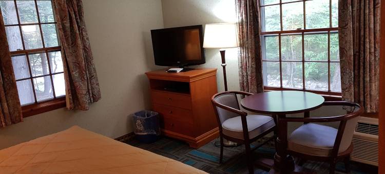 法兰哥尼亚诺奇汽车旅馆(Franconia Notch Motel)图片