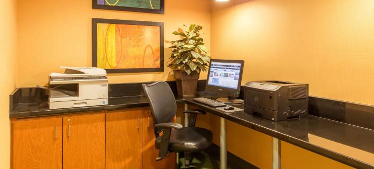 法戈万枫酒店套房客栈(Fairfield Inn & Suites Fargo)图片