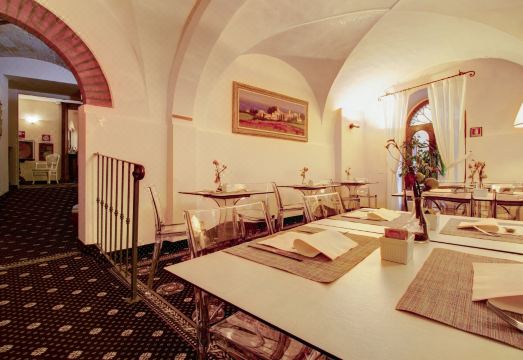 Hotel la Locanda Hotel Overview