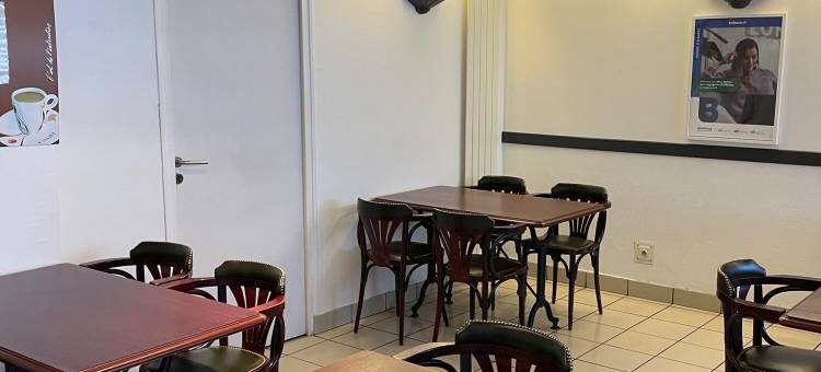 瑟保奥克特维尔布里特酒店(Brit Hotel Cherbourg)图片