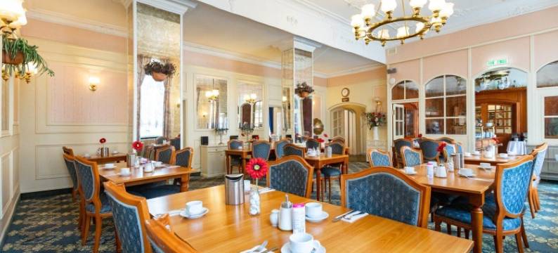 莱茵尼斯彻霍夫拜德索登酒店(Hotel Rheinischer Hof Bad Soden)图片
