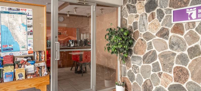 诺斯贝骑士酒店(Knights Inn North Bay)图片