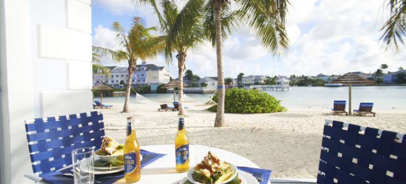 沙港海滩度假村(Sandyport Beach Resort)图片