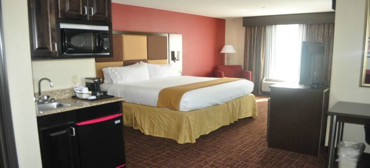 智选假日套房酒店格林(Holiday Inn Express & Suites Greensburg)图片