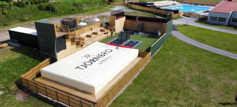 Tjörnbro竞技场(Tjörnbro Arena)图片