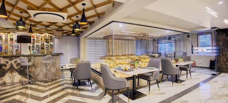 科泽特马哈德(Cozzet Mahad)图片