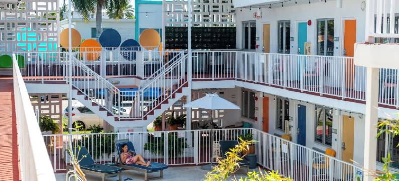 水边酒店(Waterside Hotel and Suites)图片