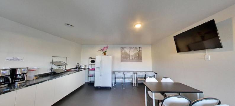 6267 波斯波利斯酒店(6267 Persepolis Inn)图片