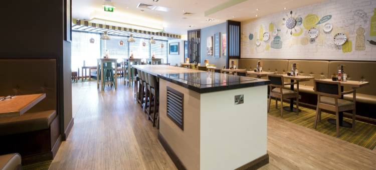 布莱克本市中心普瑞米尔酒店(Premier Inn Blackburn Town Centre)图片