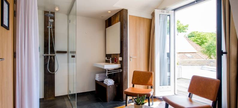 凡赫克伦酒店(Van Heeckeren Hotel)图片