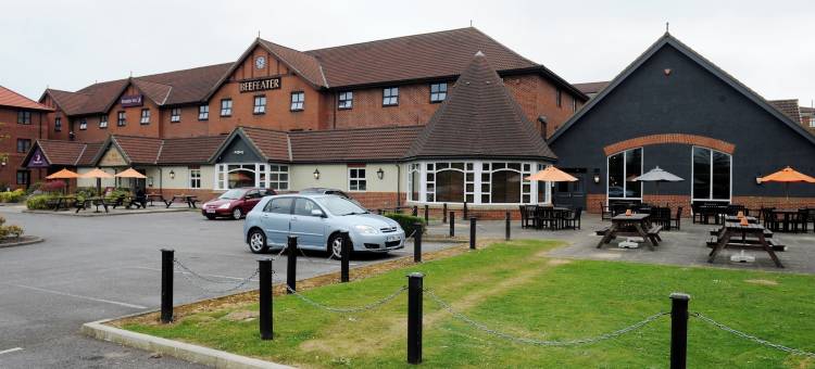 普瑞米尔约克市西北酒店(York North West)图片