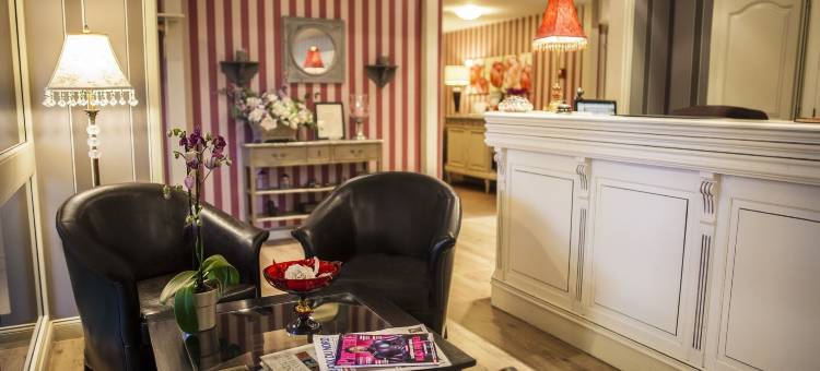 原创城市乡间房屋酒店(The Originals City le Cottage Hôtel Bruay-la-Buissière)图片