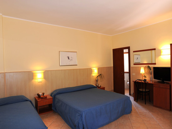 圣塔克罗奇别墅酒店