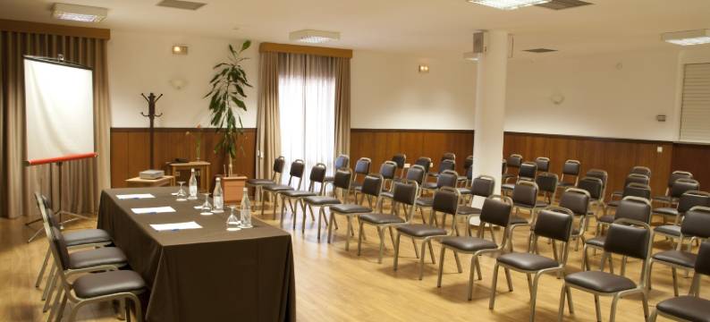 赖尼亚阿米莉亚艺术与休闲酒店(Hotel Rainha D. Amélia, Arts & Leisure)图片