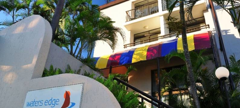 水域边缘的斯特兰德(Waters Edge the Strand)图片