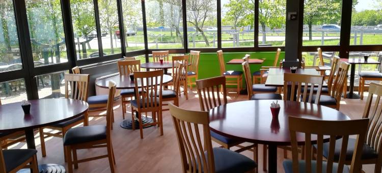 宜必思欧塞尔南部酒店(Ibis Auxerre Sud)图片