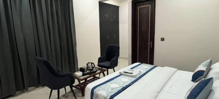 Radiant Blu Hotels Sector 70图片