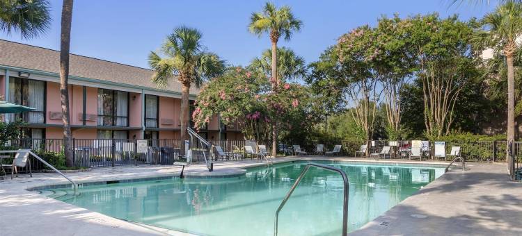 香草贝斯特韦斯特酒店(Best Western Charleston Inn)图片