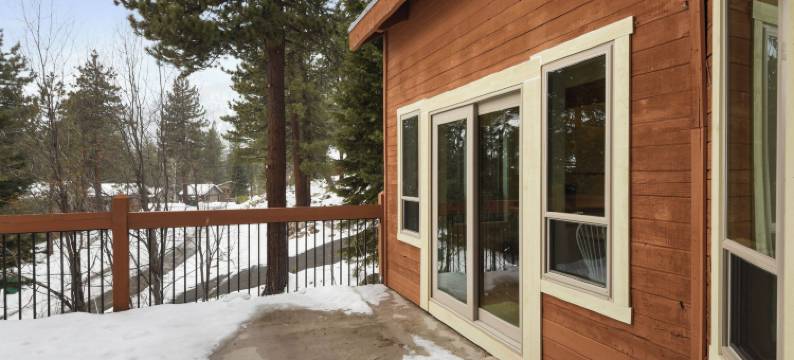 海滩和更多景点附近的倾斜村庄庄园(Incline Village Manor Near Beach & More!)图片