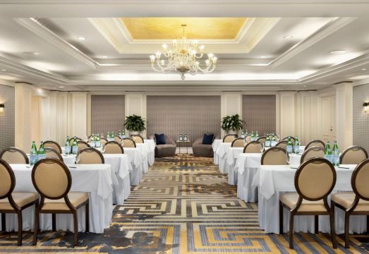 Omni Berkshire Place Hotel Overview