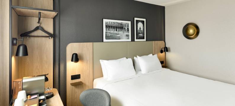 巴黎西康铂酒店-热讷维耶巴尔巴尼尔(Campanile Paris Ouest - Gennevilliers Barbanniers)图片