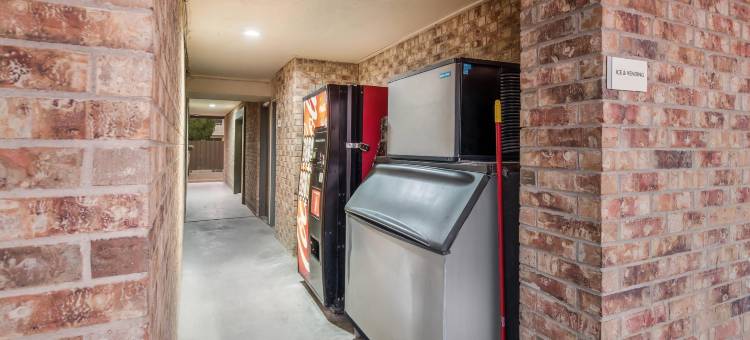 罗德威旅馆卡尔斯巴德洞穴区(Rodeway Inn Carlsbad Caverns Area)图片